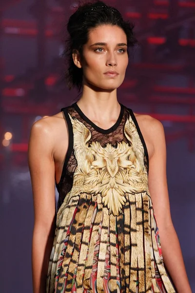 Look 36